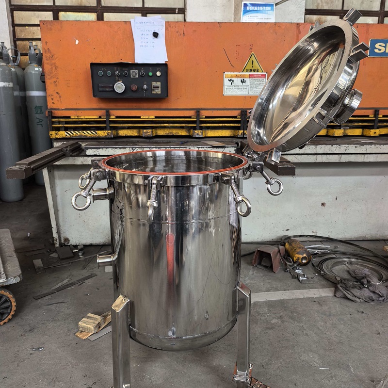 DSFB450-80L不锈钢非标袋式过滤器